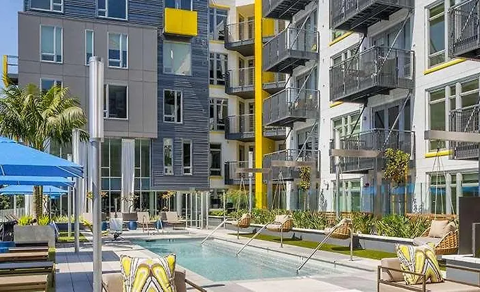 Oakwood Olympic And Olive
